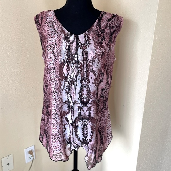 ADELE & MAY sleeveless women’s top pink, brown, black design. Sz large - Picture 1 of 3